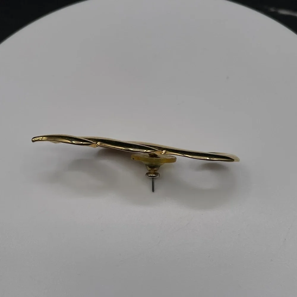 The Unbranded Brand vintage gold